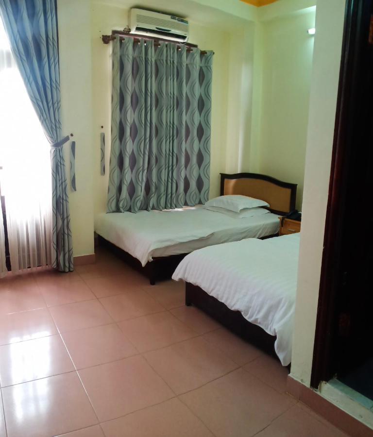 Cat Phu Hotel Buôn Ma Thuột Exteriör bild